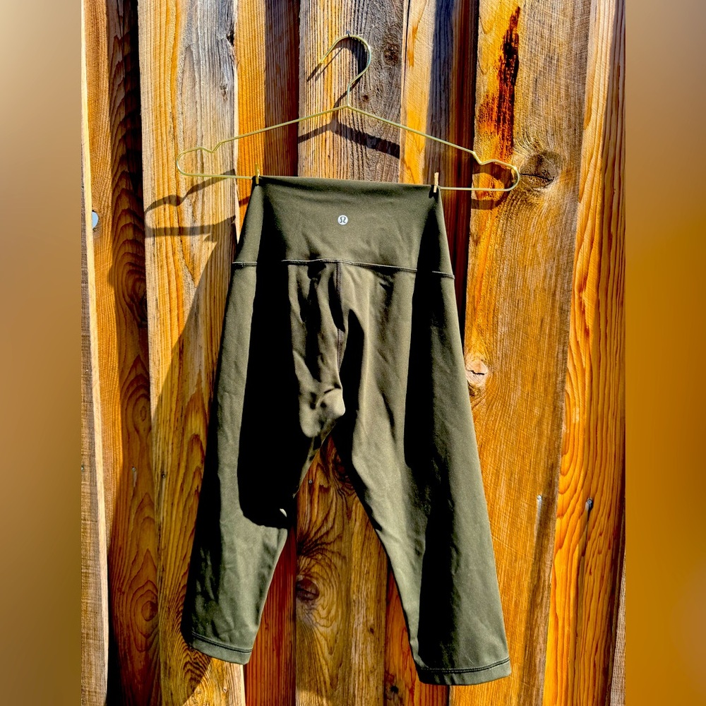 Lululemon leggings, crop, army green, size 6